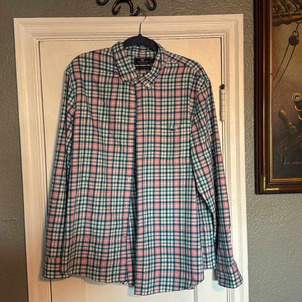 Vineyard Vine lightweight Flannel